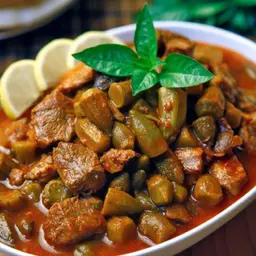 بامية مع لحمة وأرز